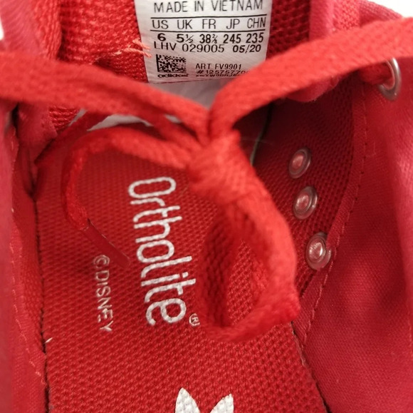 adidas × Disney Low Top Sneakers - Picture 9 of 9